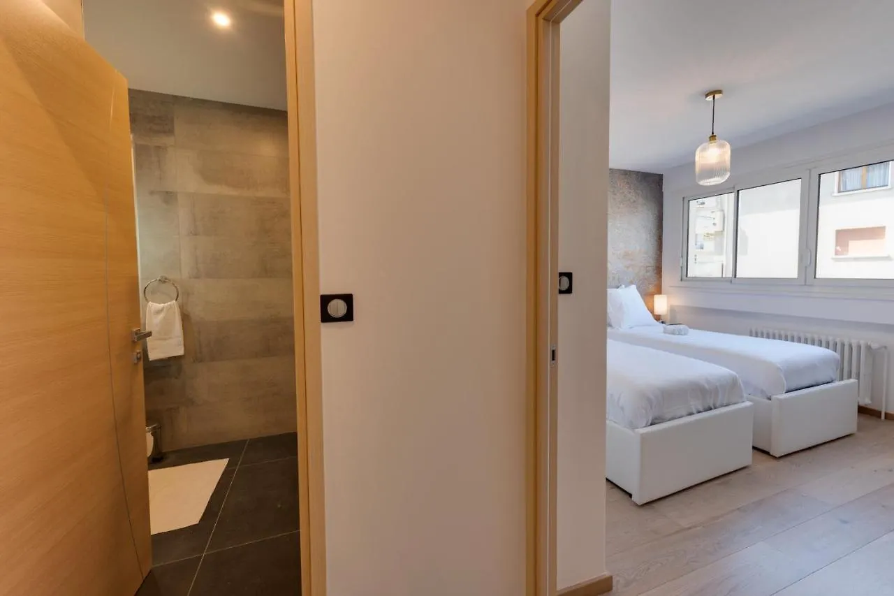 Swan Lake - Appartement design face au Lac d'Annecy Annecy