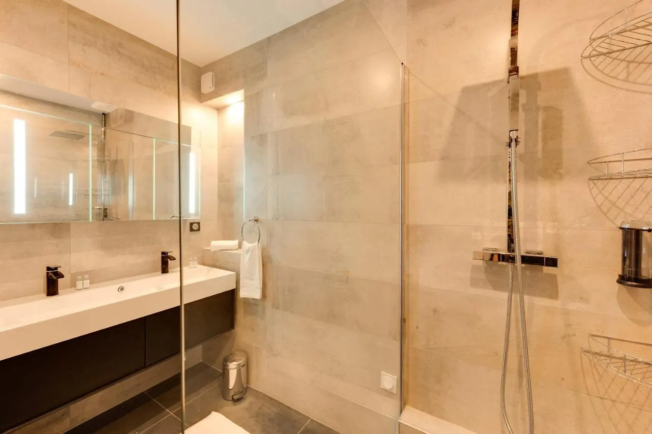 Swan Lake - Appartement design face au Lac d'Annecy